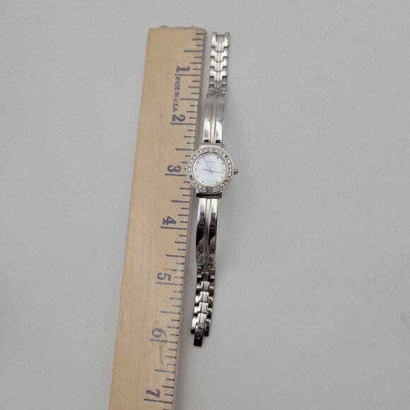 Bulova C899175 Woman Watch Quartz Silver Wristwatch Vtg main image 3